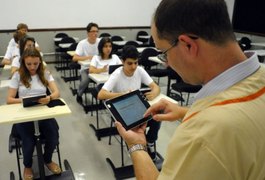 90% dos profissionais da área de educação são absorvidos pelo setor