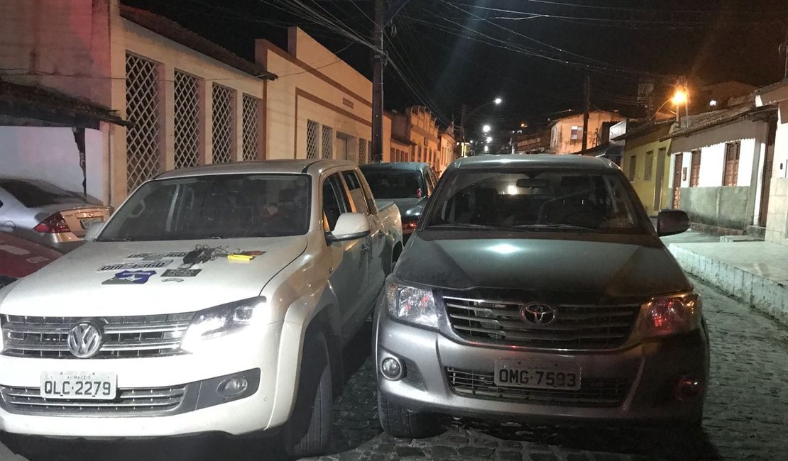 Polícia recupera Hilux de Arapiraca roubada na Barra de São Miguel