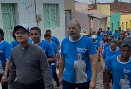Feira Grande envia 16 ônibus com mais de 600 romeiros para Juazeiro do Norte