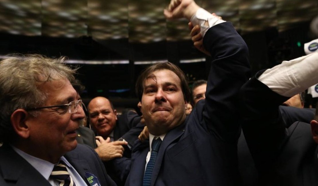 Rodrigo Maia é eleito presidente da Câmara dos Deputados