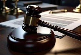 Justiça de Alagoas mantém prisão de mulher acusada de registrar e divulgar abuso contra filha de dois anos