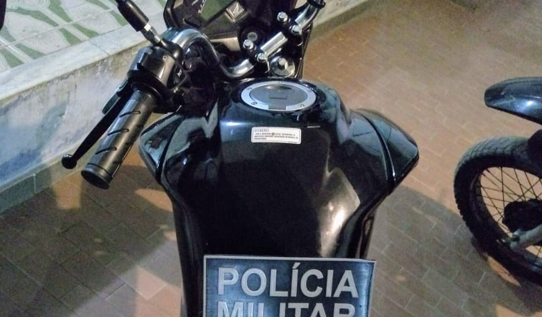 Menor, de apenas 15 anos, é apreendida com moto roubada em Arapiraca