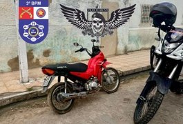 Polícia recupera moto furtada em residência, em Arapiraca