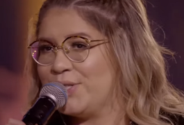 Marília Mendonça pede desculpas depois de ser acusada de transfobia: 'Não me justificarei'