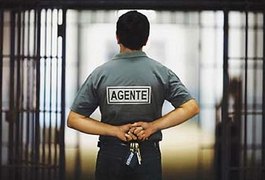 Após lei em vigor, salário de agentes penitenciários chega ao teto de R$ 9,3 mil