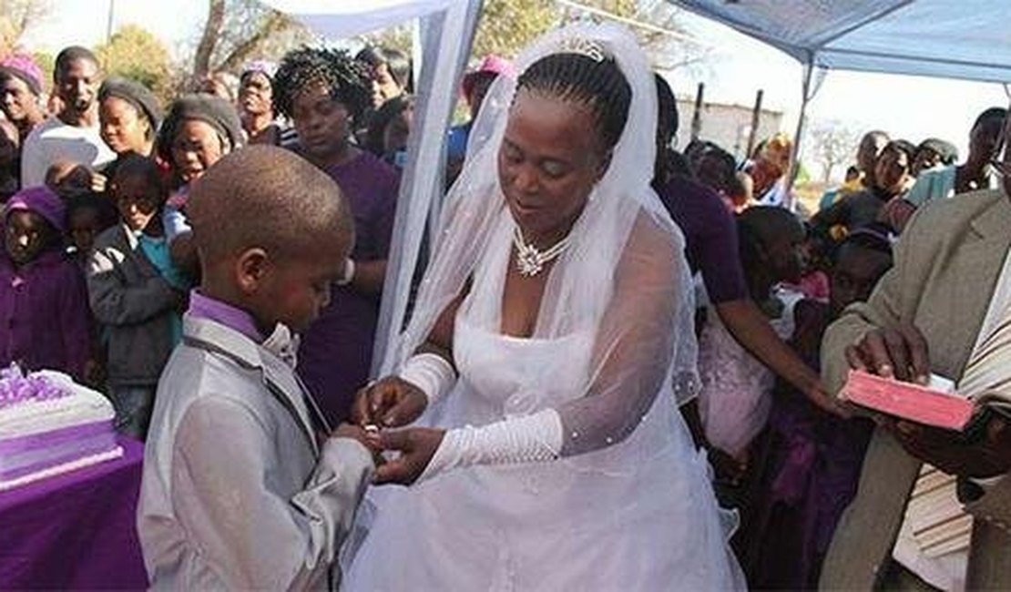 Garoto de apenas nove anos se casa com mulher de 62 na África do Sul