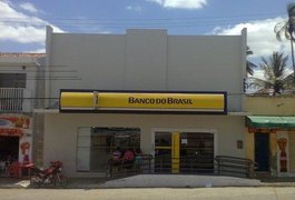 Bandidos explodem cofre da agência do Banco do Brasil em Igaci