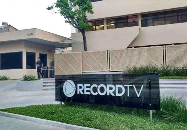 Sindicato dos Artistas expõe denúncias de maus-tratos em gravações da Record