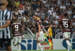 Flamengo vence o Ceará e assume a liderança do Brasileirão