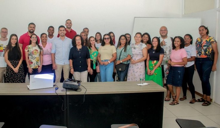 SEDECIN Penedo dialoga com ambulantes e orienta turma do Empreende Alagoas