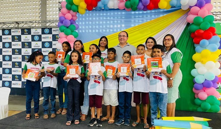 Filho do Prefeito de Junqueiro Participa do Projeto Escritores do Amanhã, em rede municipal de educação