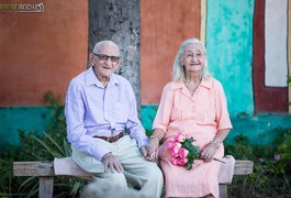 Fotos de ensaio de 65 anos de casados viralizam na internet