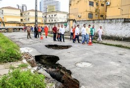 Bairros afetados pela Braskem possuem crateras maiores que campo de futebol