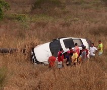 De férias, jogadora Marta sofre acidente automobilístico no Sertão de AL