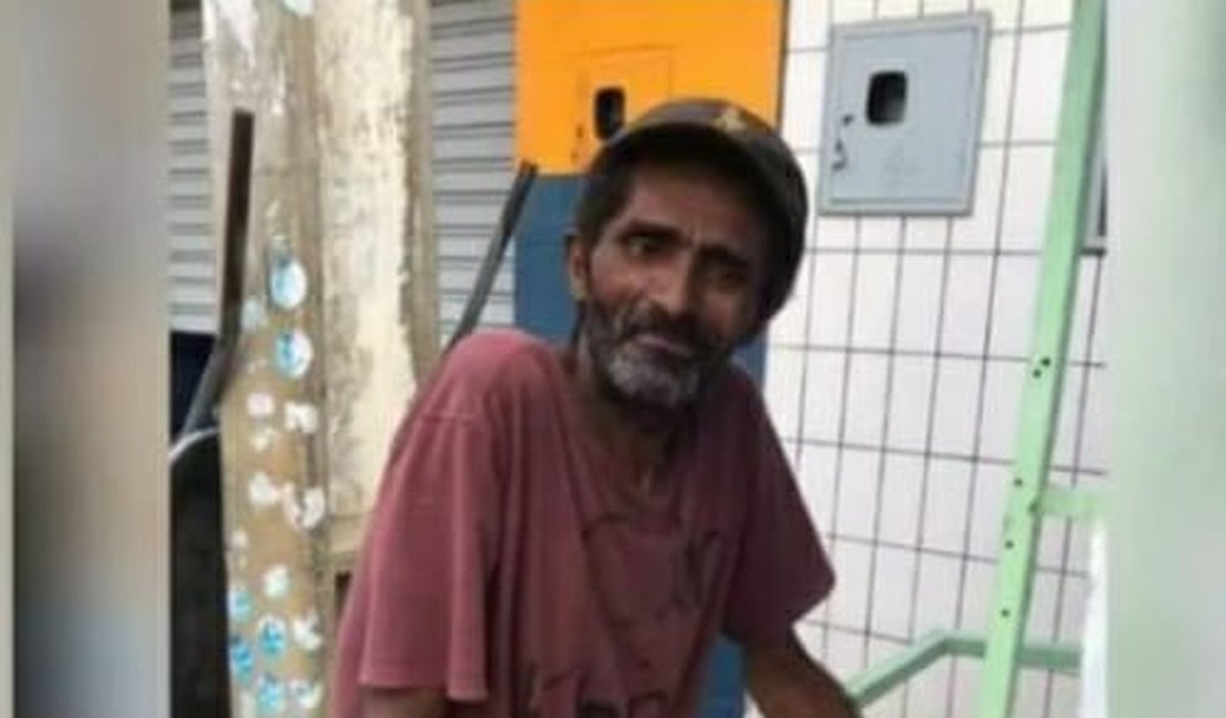 Homem perde contato com familiares de Arapiraca e está em busca de informações