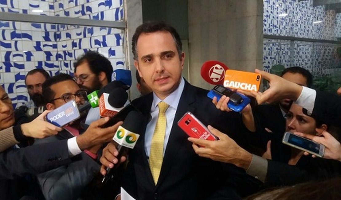 Presidente da CCJ nega pedido para convocação de Janot para ouvir Temer