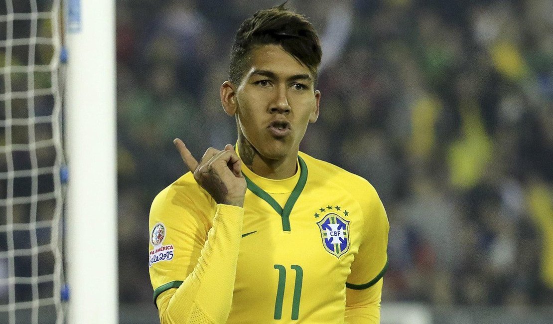 Alagoano Firmino é preso na Inglaterra acusado de beber dirigindo e vai a julgamento