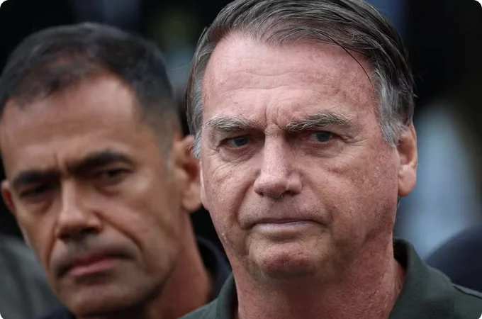 Bolsonaro é condenado a pagar indenização de R$ 1 milhão após comparar cabelo de homem negro com 'criatório de barata'