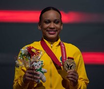 Rebeca domina no salto e se torna campeã mundial de ginástica