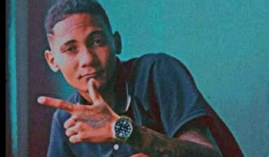 Jovem é assassinado a tiros ao retornar do trabalho em Campo Alegre
