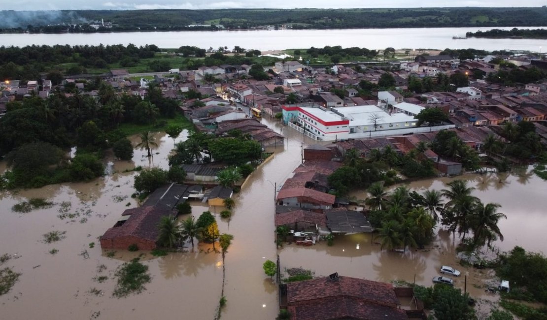 Prefeitura de Penedo atualiza dados e ações sobre danos causados pelas chuvas