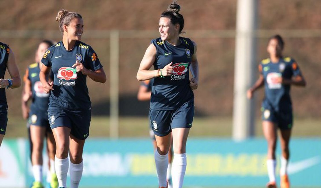 Seleção feminina de futebol já está nos EUA para o Torneio das Nações