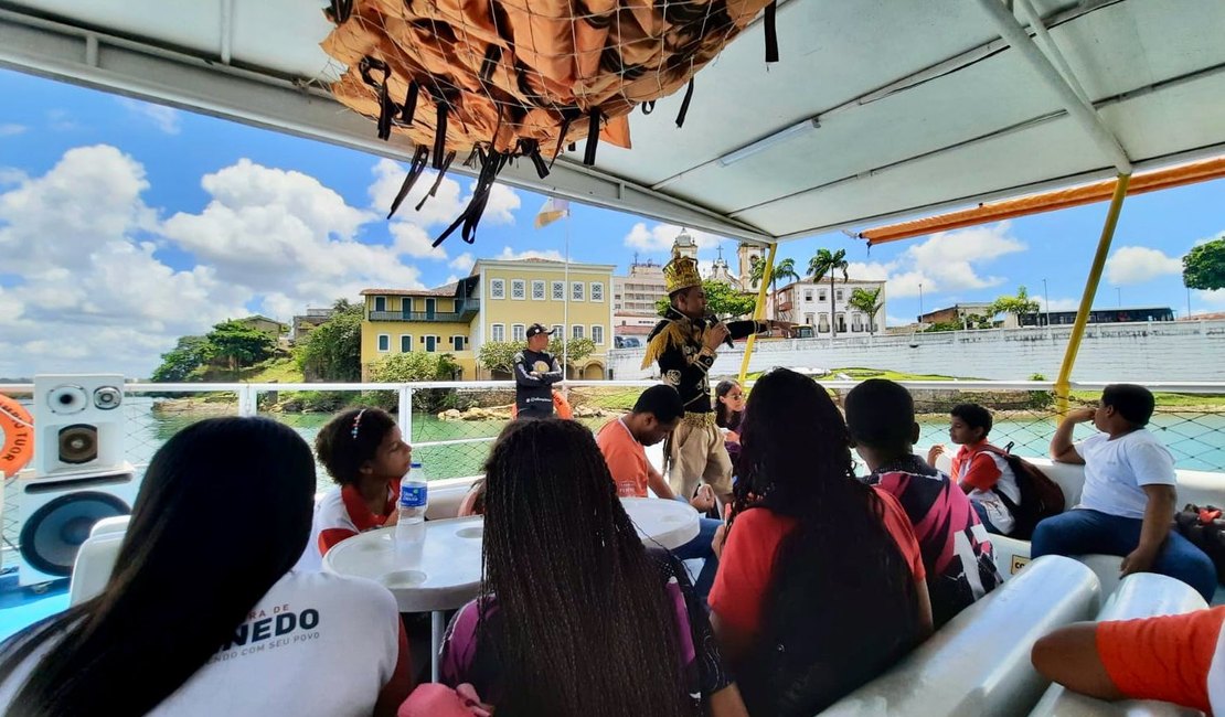 Turismo do Saber: Estudantes aprendem sobre história de Penedo e preservação do Rio São Francisco