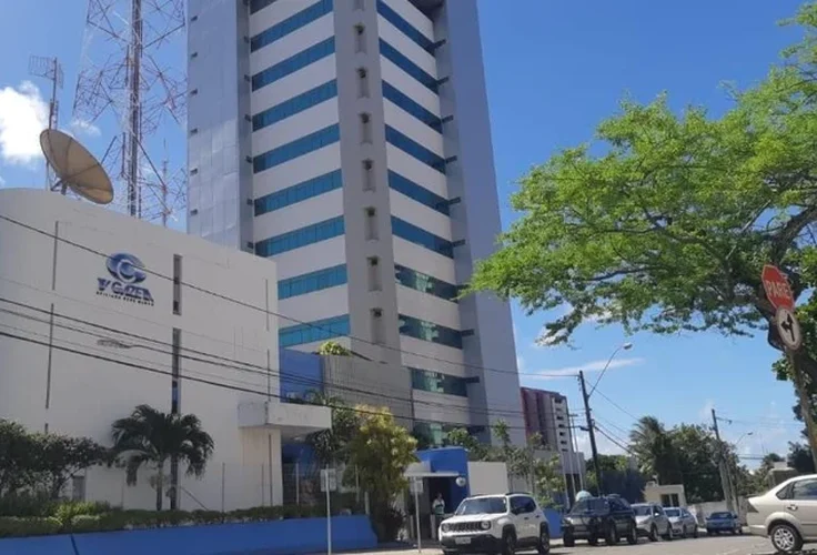 Justiça do Trabalho bloqueia R$ 84 mil do espólio de Pedro Collor para quitar dívida da Gazeta de Alagoas