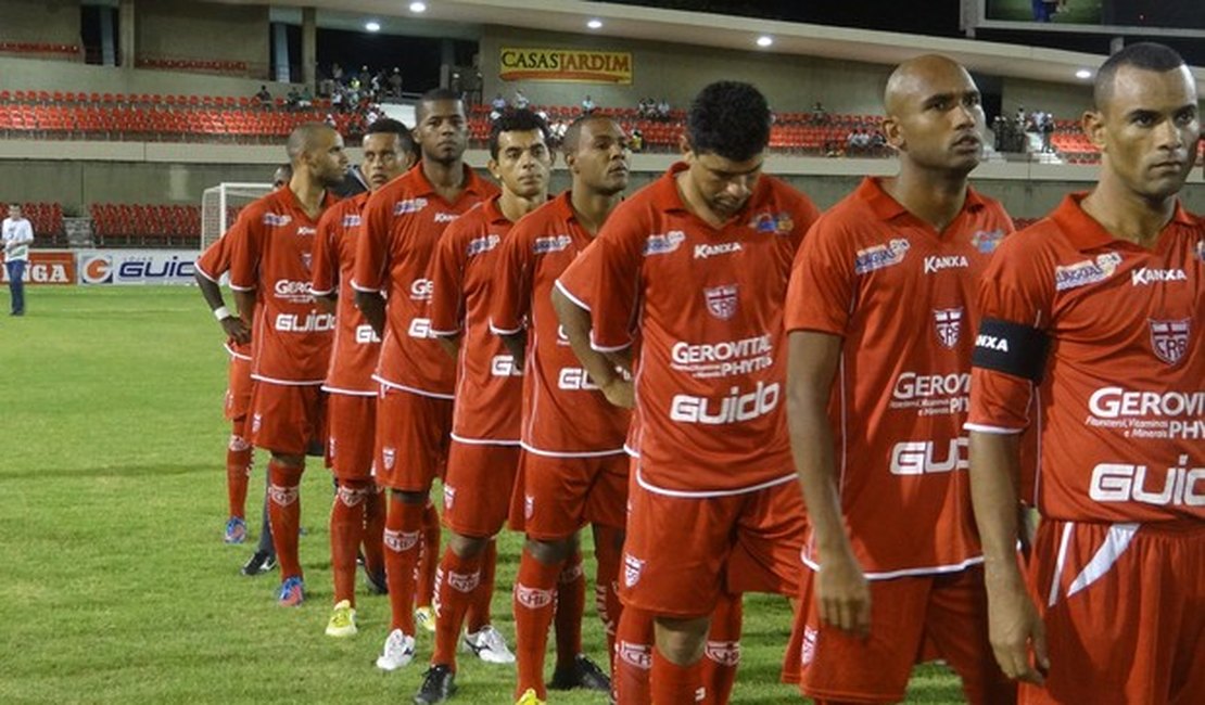 Direção do CRB anuncia que torcedores poderão usar camisas do Galo nesta quarta