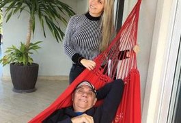Namorada apoia Marcelo Rezende: ‘Já vencemos’