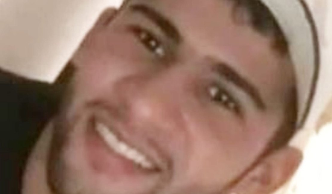 Homem é morto e tem corpo carbonizado após suposto assalto no Sertão alagoano