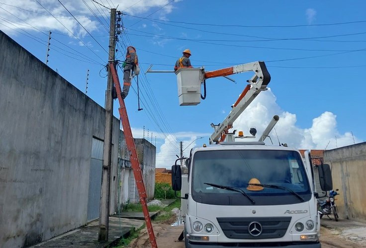 Programa Penedo Mais Iluminada chega ao Loteamento Ouro Verde