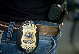 Pc prende três e procura mandante de atentado em Feira Grande