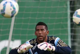 Goleiro Aranha diz que trabalhar com Muricy 'seria ótimo'