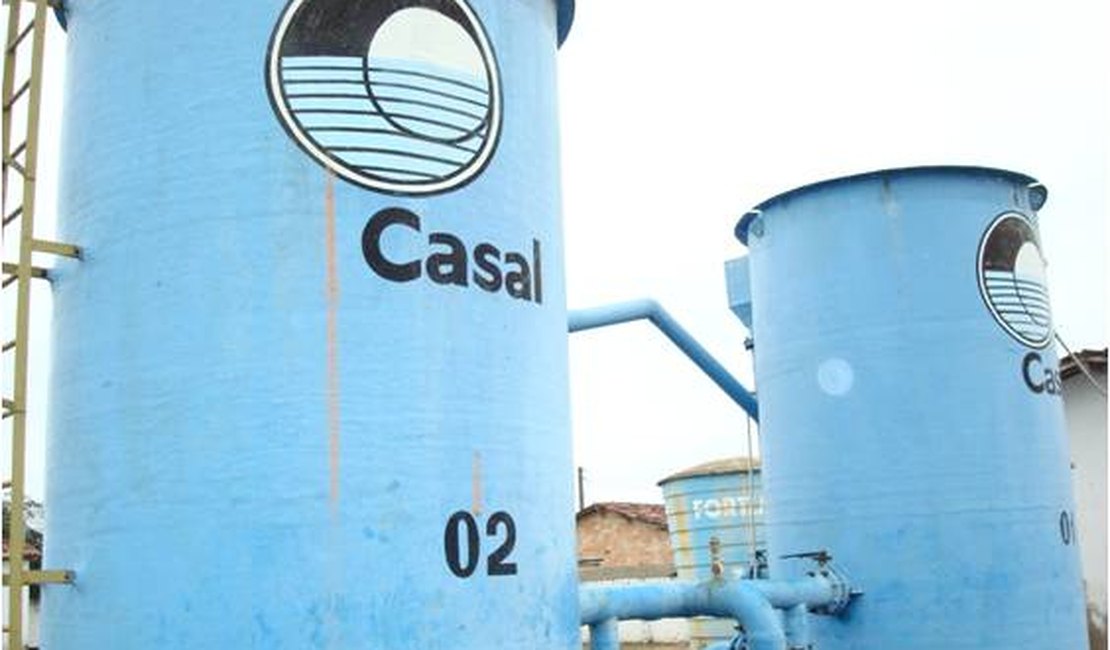 Casal é condenada pelo MPF por lançar esgotos no mar de Maceió