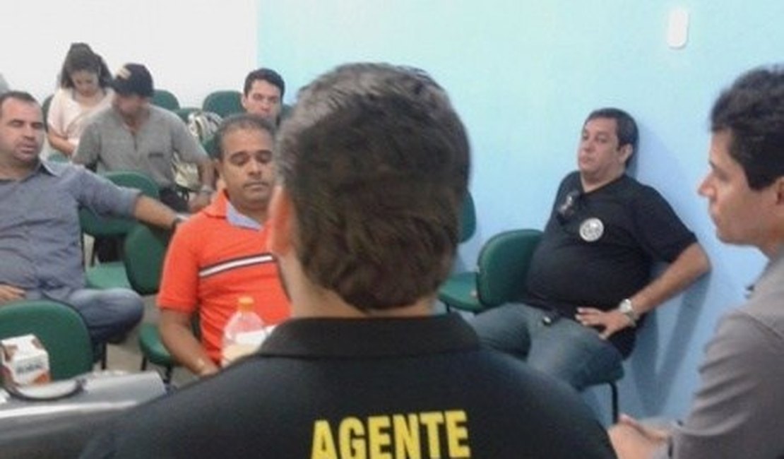 Agentes Penitenciários paralisam atividades por tempo indeterminado