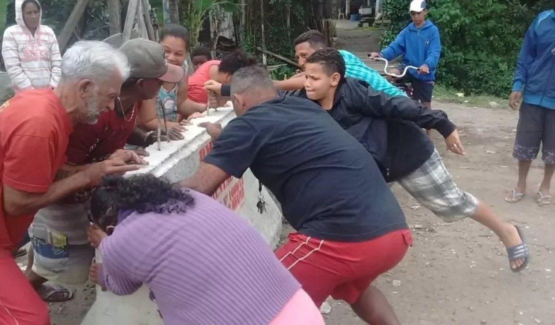 Prefeitura bloqueia acesso à comunidade no litoral infestada por sarna