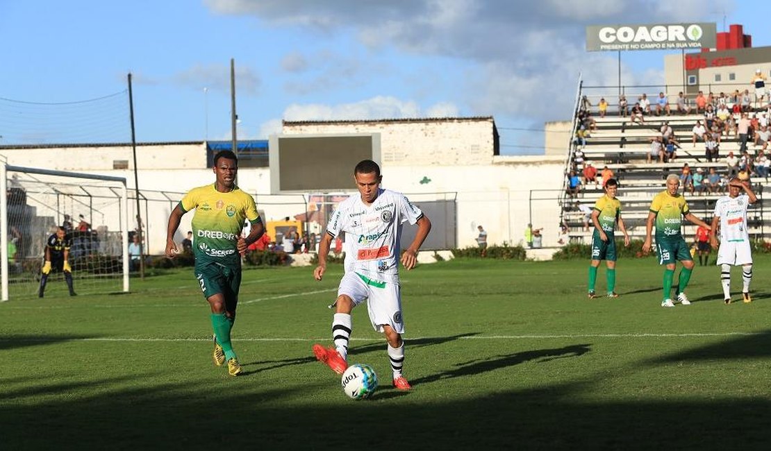 João Paulo é o destaque alvinegro na seleção da sexta rodada da Série C