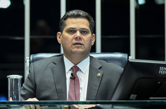 Lei do Impeachment: Alcolumbre critica decisão ‘monocrática’ de Gilmar Mendes