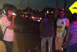 Homem colide com viatura enquanto tentava fugir de assaltantes em Arapiraca