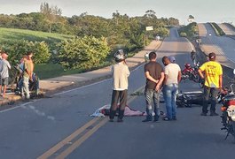 Colisão entre carroça de burro e moto resulta em homem morto em Teotônio Vilela