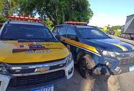 Homem é preso com arma de fogo durante abordagem da PRF e do BPRv em São Sebastião/AL