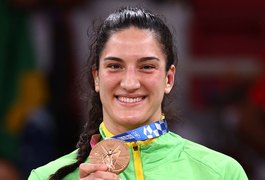 Mayra Aguiar conquista bronze no judô na Olimpíada de Tóquio