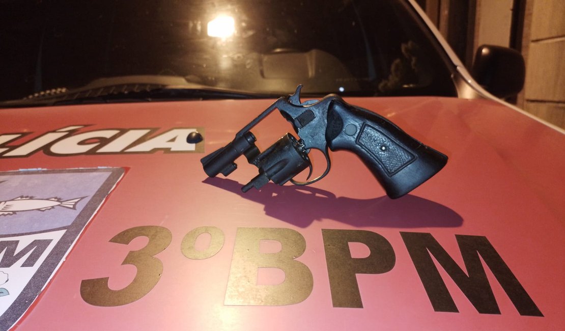 Jovem com arma de fogo é detido por policial à paisana em festa na zona rural de Jaramataia