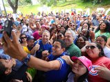 Caravana de Renan Filho volta a arrastar multidão, agora no Agreste e Sertão