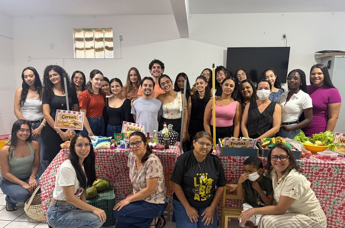 Alunos do CAS/Arapiraca aprendem libras na prática com simulação de feira livre