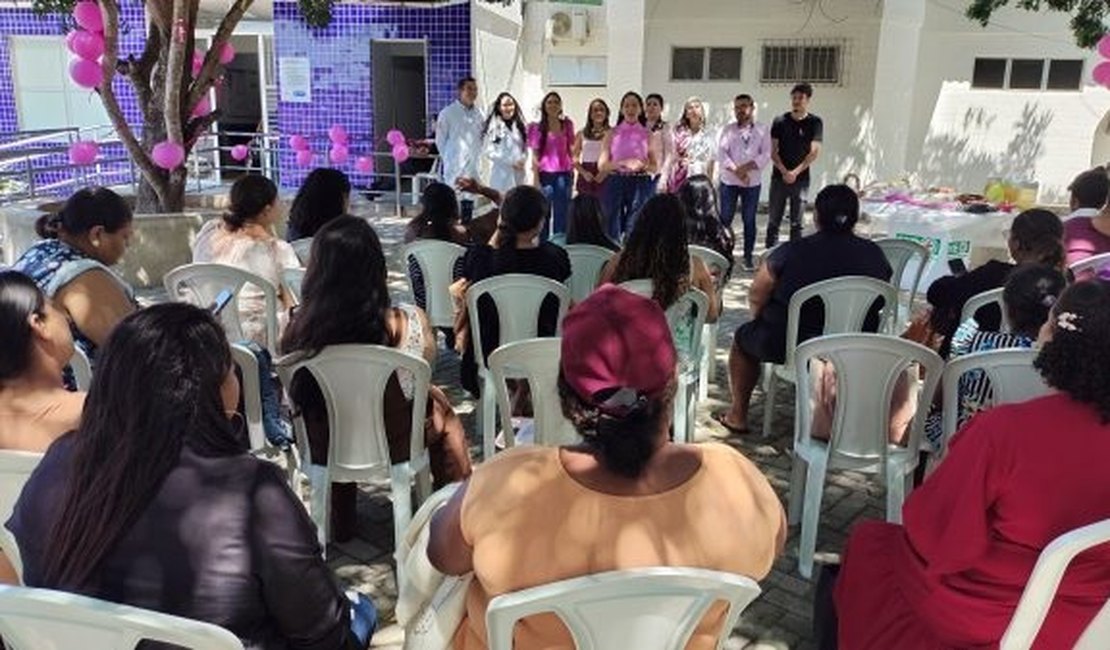 Unidade de Pré-Natal de Alto Risco promove ação para gestantes e acompanhantes no Outubro Rosa