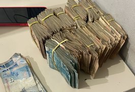 Casal é preso por furtar R$ 55 mil reais em espécie em residência de Arapiraca