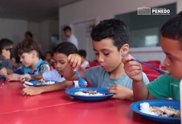 Prefeitura de Penedo fornece mais de 13 mil refeições por dia para estudantes da rede pública municipal