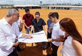 Prestes a receber recursos do PAC, obra do Hospital Metropolitano do Agreste é visitada por técnicos do Ministério da Saúde